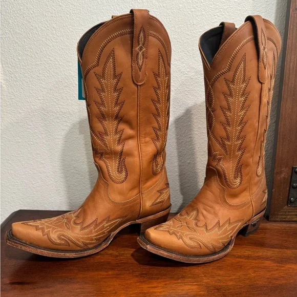 Women's Tan Western Boots - Picture 4 of 7